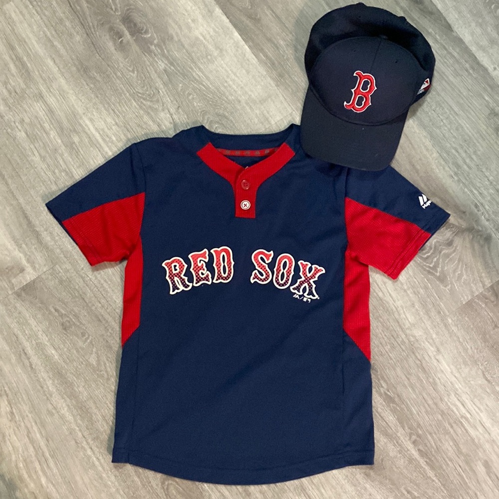 Kids Red Sox jersey & hat